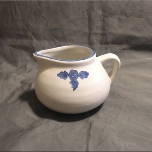 Vtg Pfaltzgraff ‘Yorktowne’ Stoneware Gravy Boat